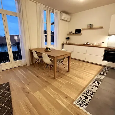 Modern Bright Flat With Outside Terrace * Biarritz