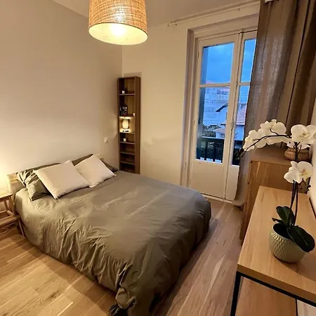 Modern Bright Flat With Outside Terrace Appartement *